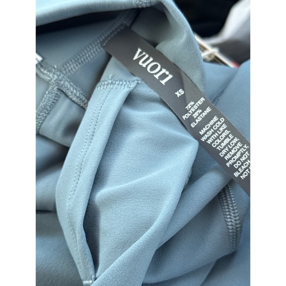 Vuori Studio Pocket Short smoke blue size XS NWT - Picture 4 of 4